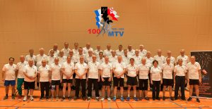 Start ins Jubiläumsjahr, 1. Turnabend