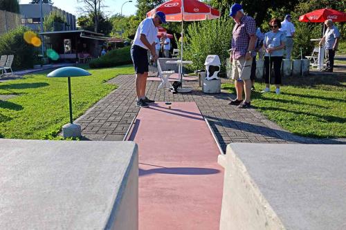 2022-08-Minigolf-08