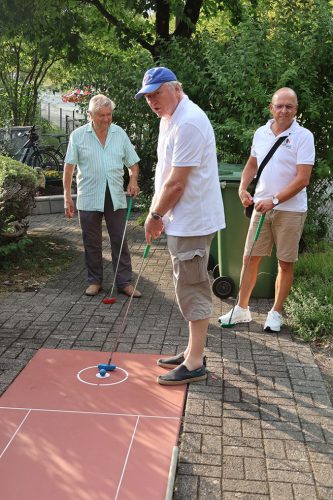 2026-08-Jub-Minigolf-02-